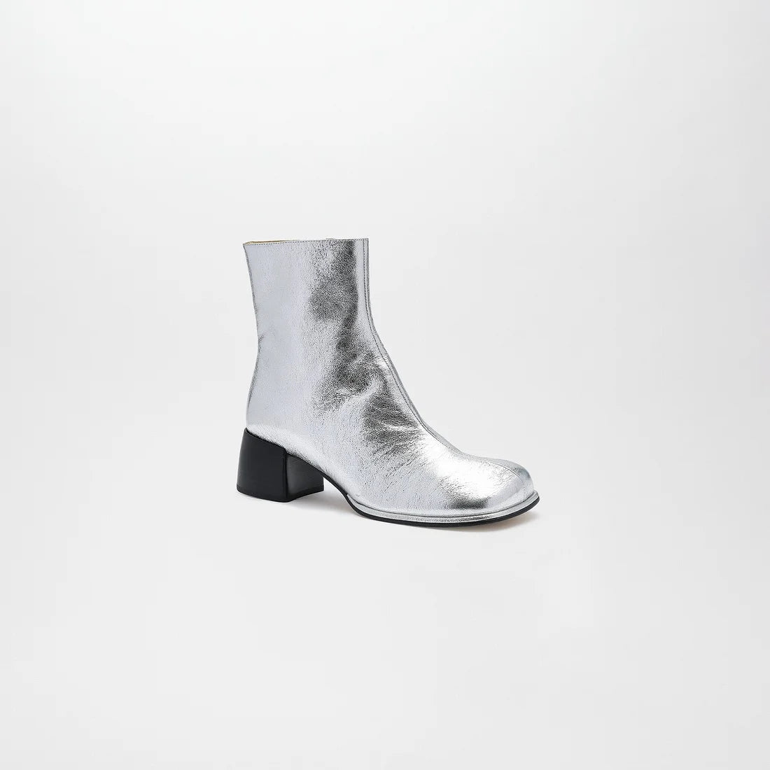 ADELA LETHER BOOTS【Silver】