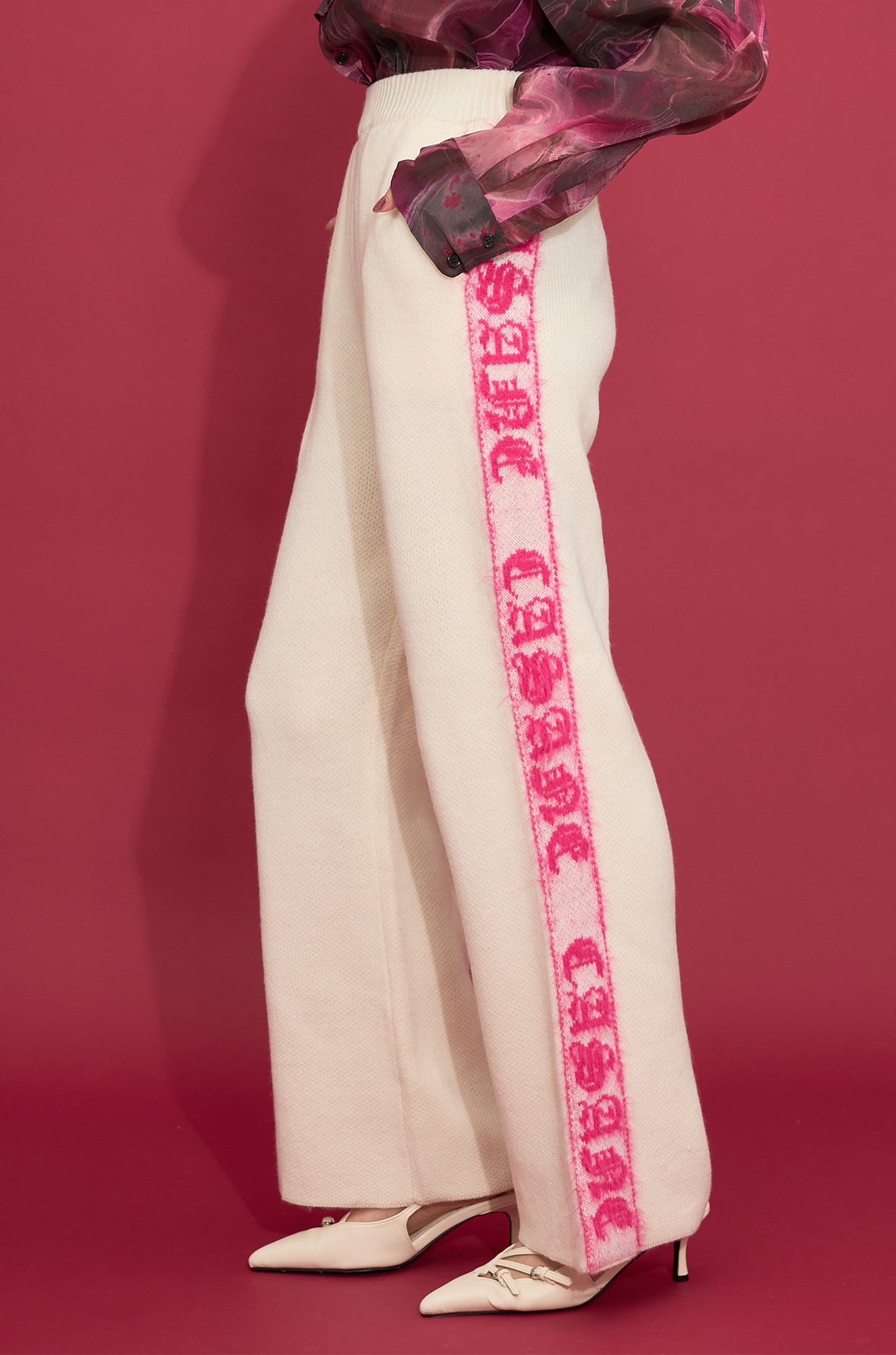 Sideline logo jacquard pants