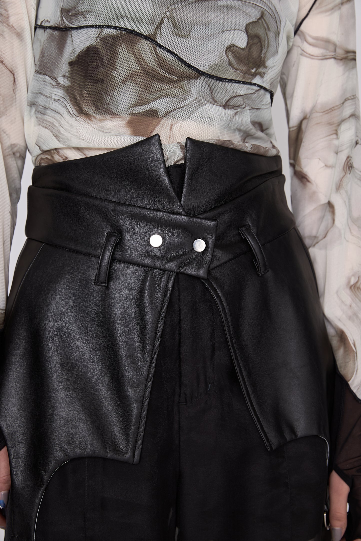 KOUMORI corset