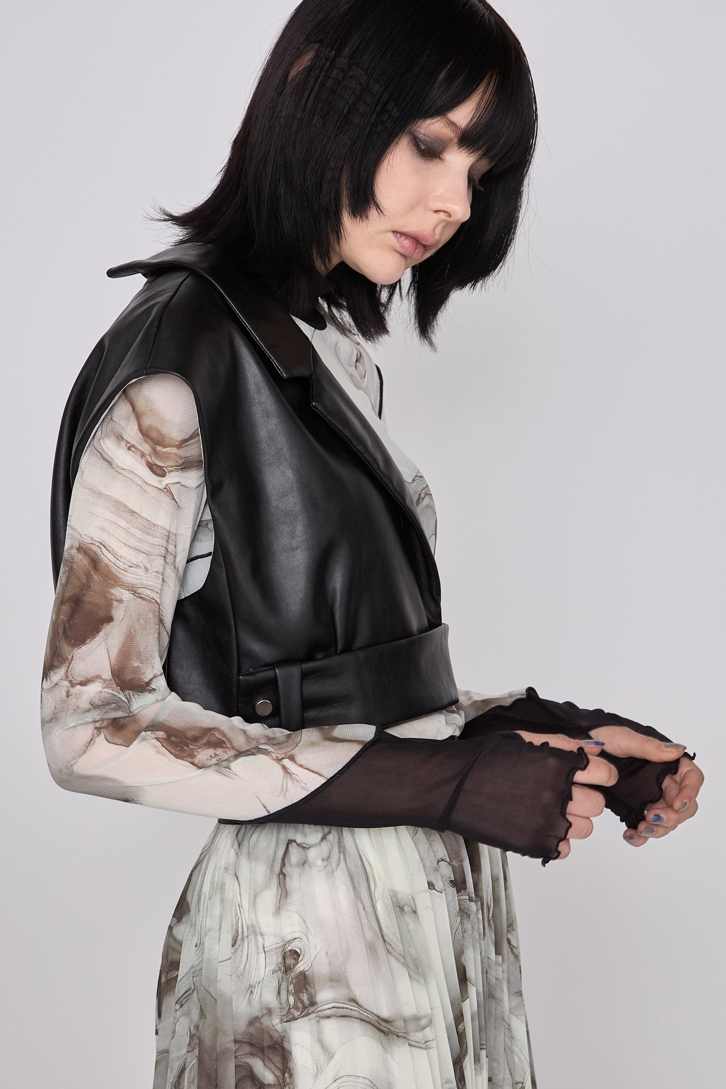 Asymmetric tailored bustier
