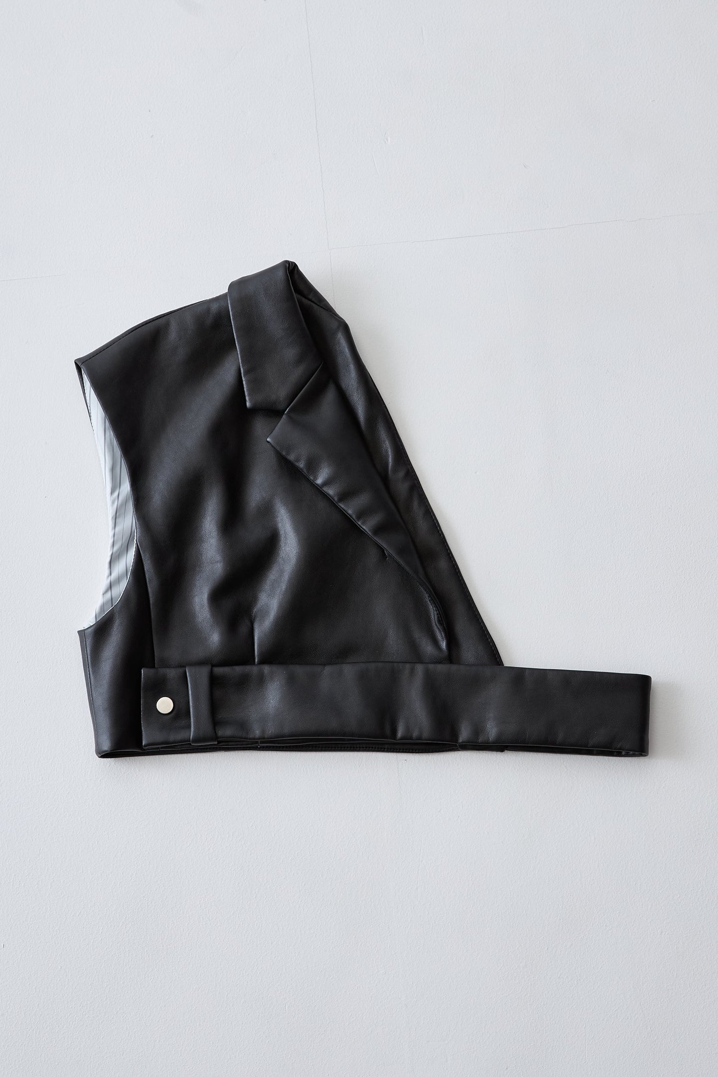 Asymmetric tailored bustier