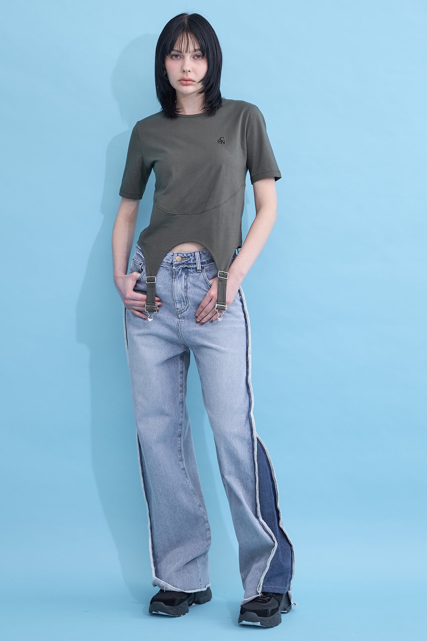 Irregular hem logo T-shirt