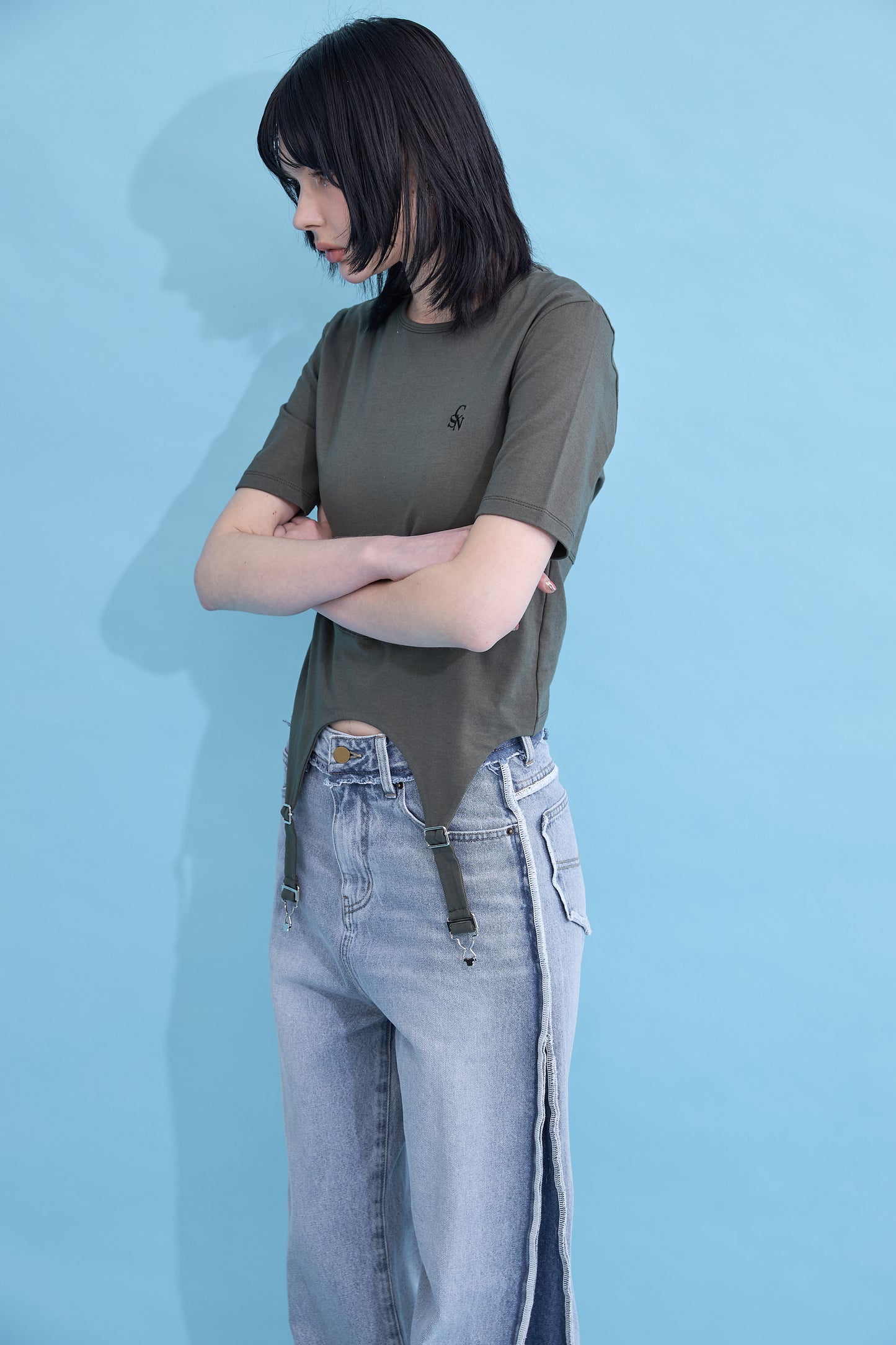 Irregular hem logo T-shirt