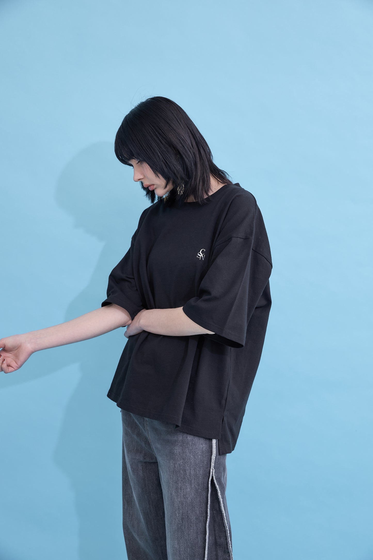 Flash logo men's over T-shirt