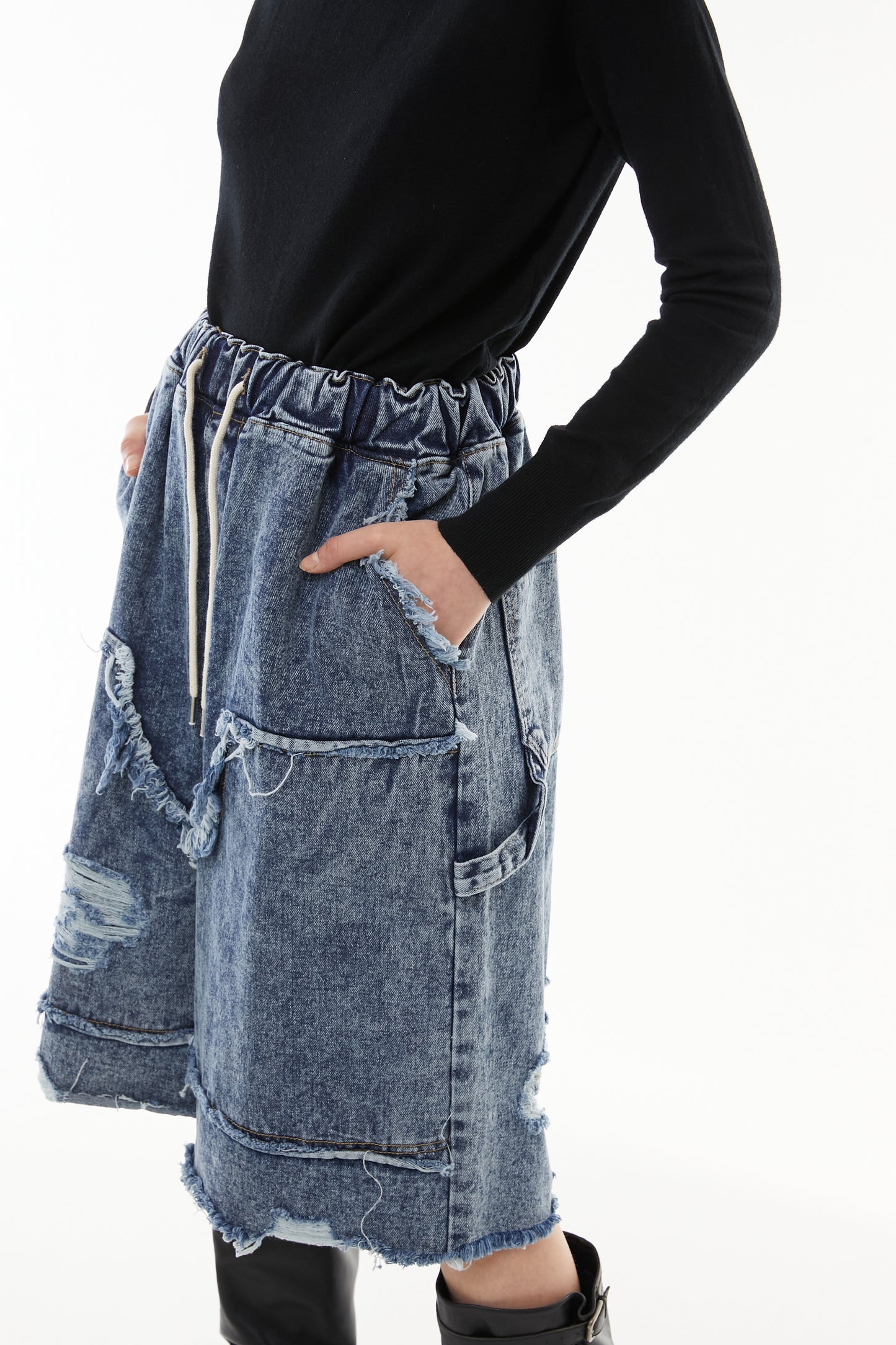 MAYA DENIM