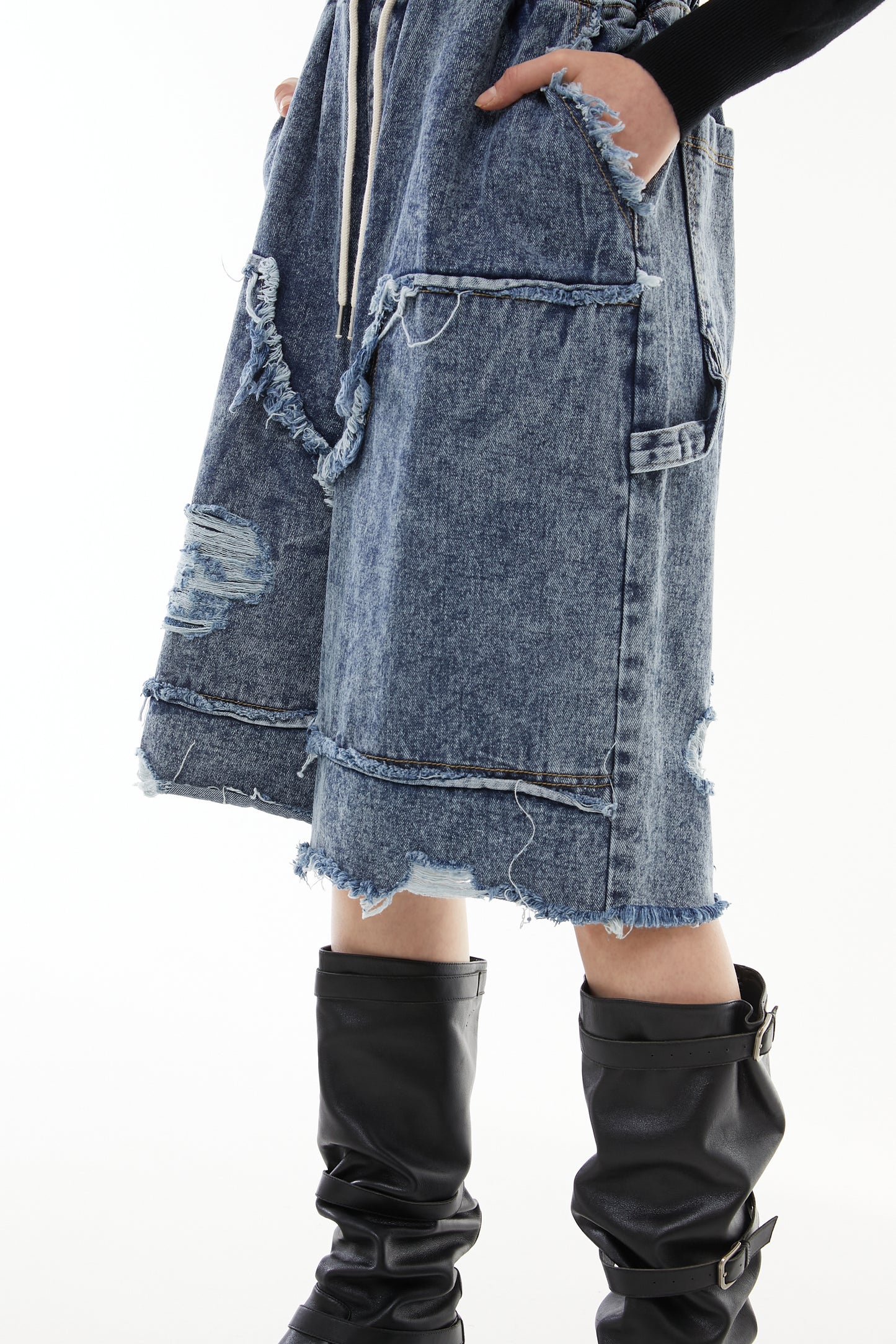 MAYA DENIM
