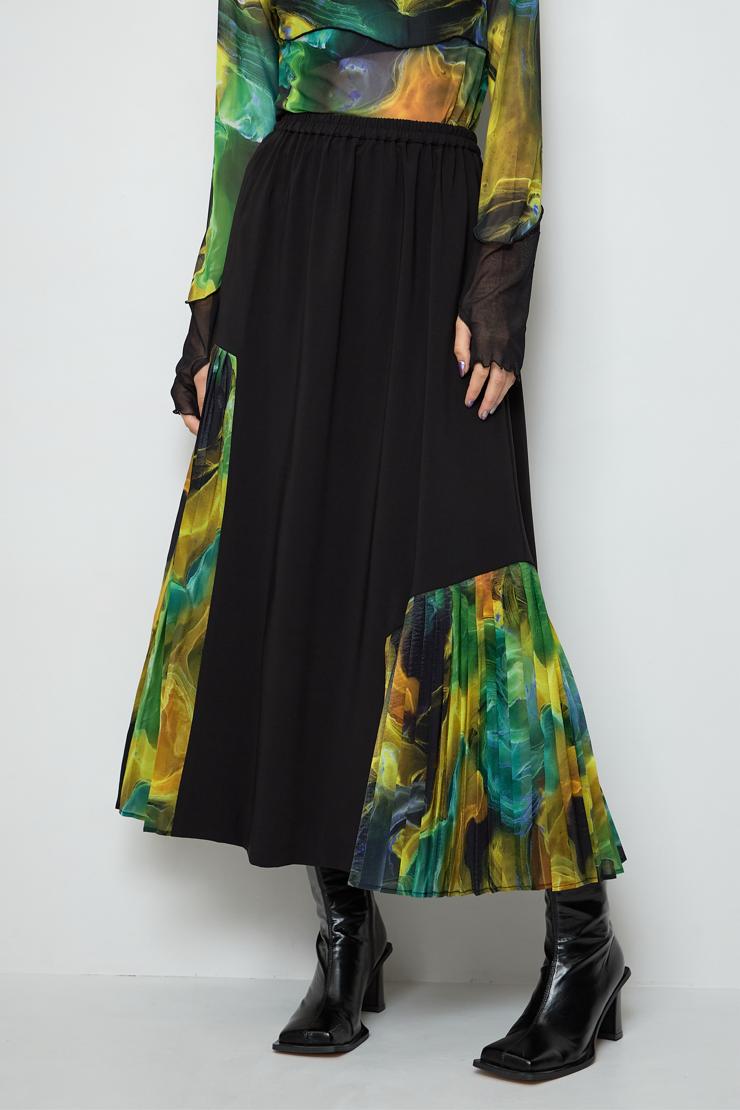 Marble Paint Asymmetry Pleated Skirt