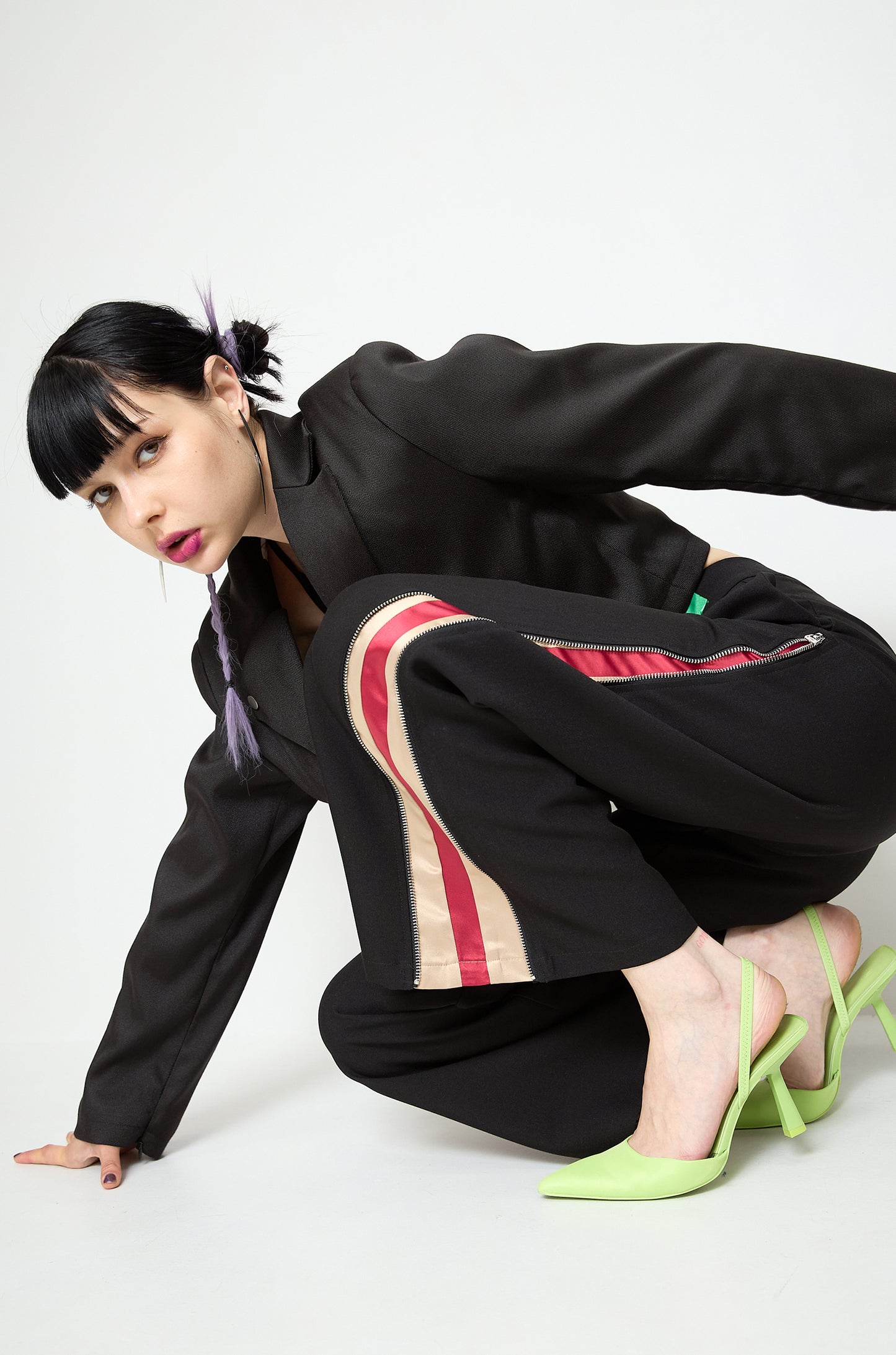 Side line color pants