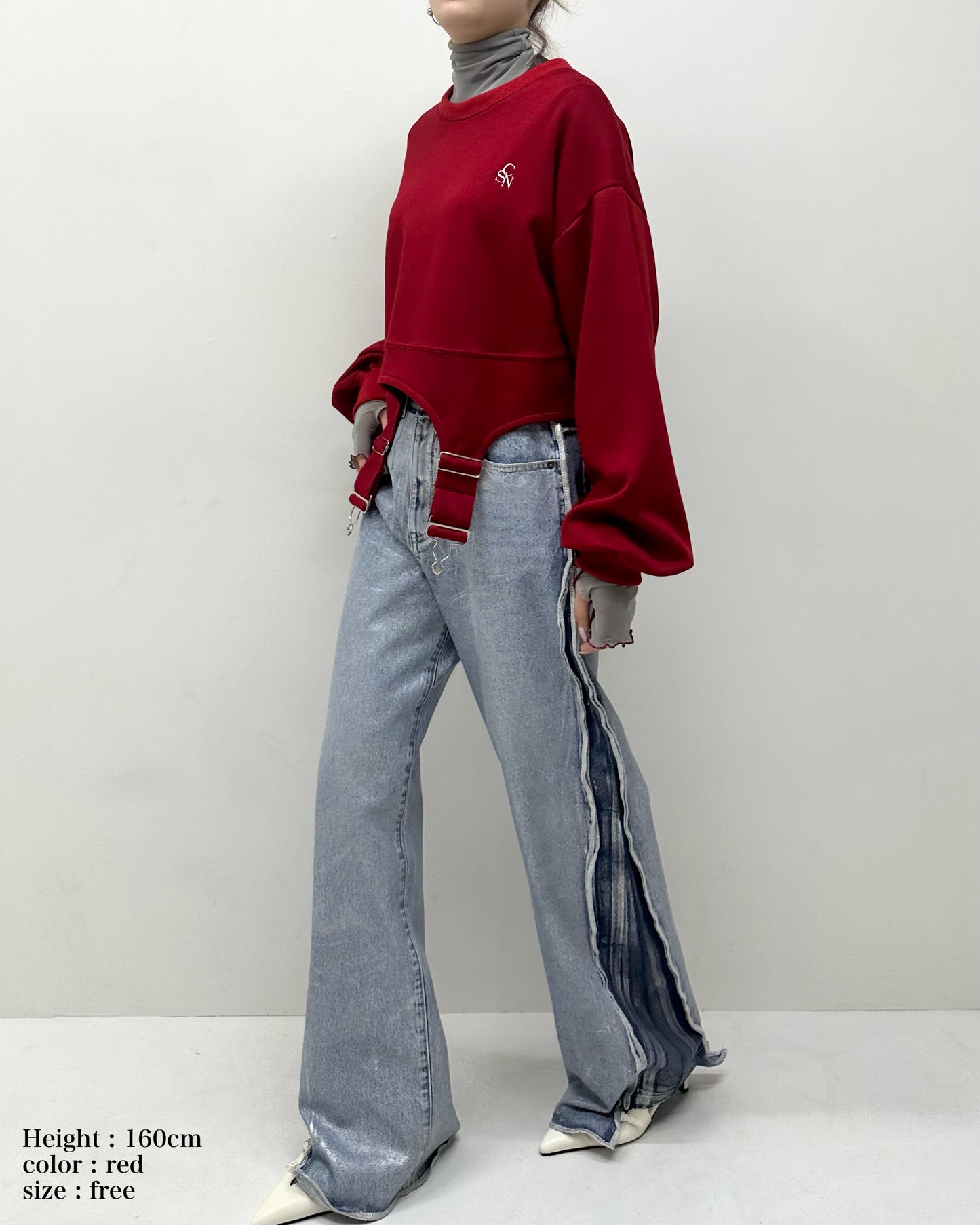 Irregular hem pullover