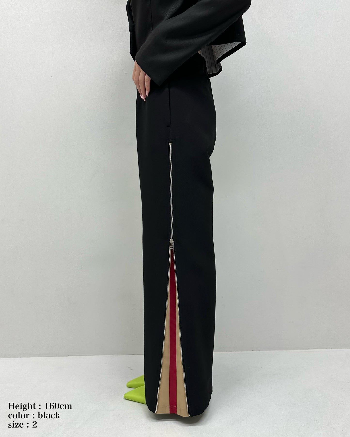 Side line color pants