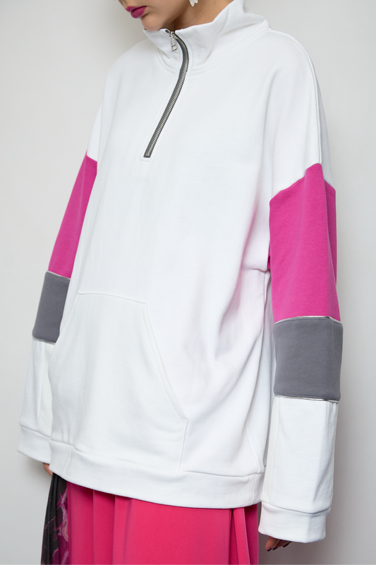 Half zip bicolor pullover