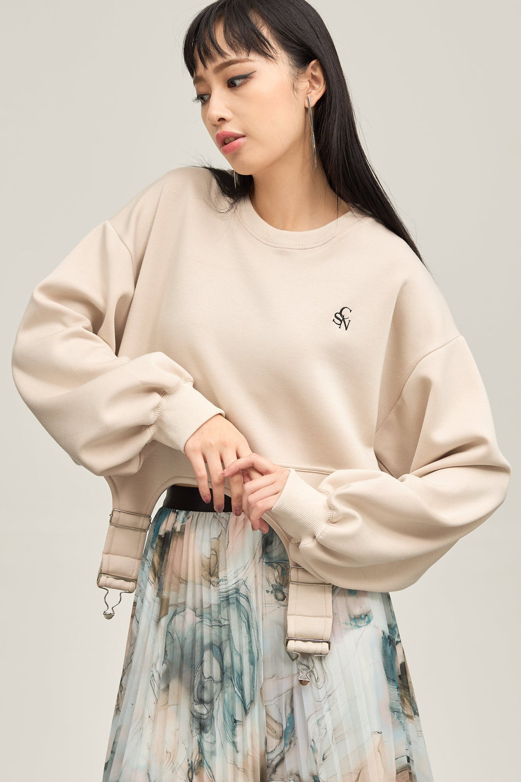 B'2nd別注 Irregular hem pullover