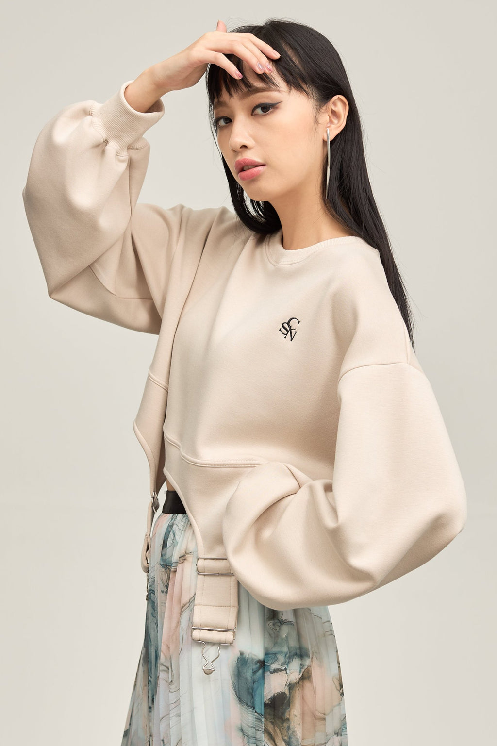 B'2nd別注 Irregular hem pullover