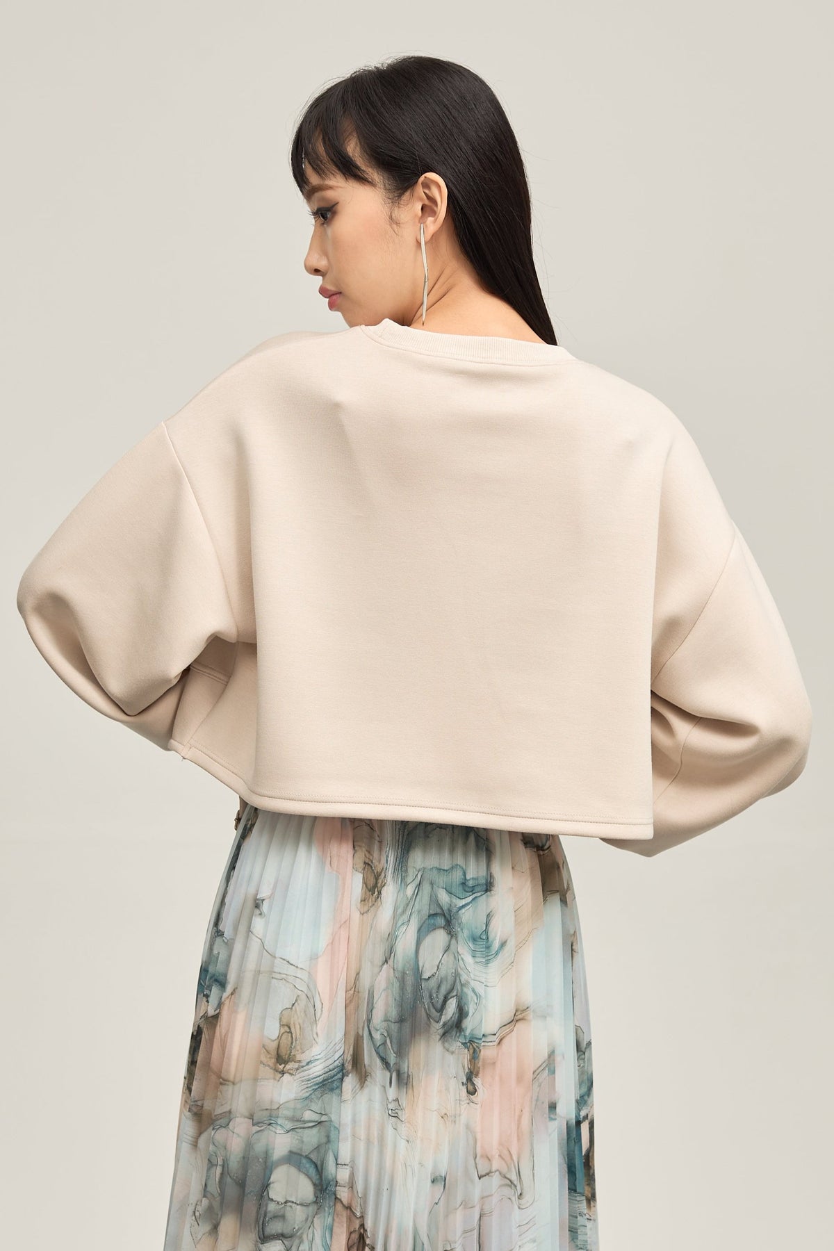 B'2nd別注 Irregular hem pullover