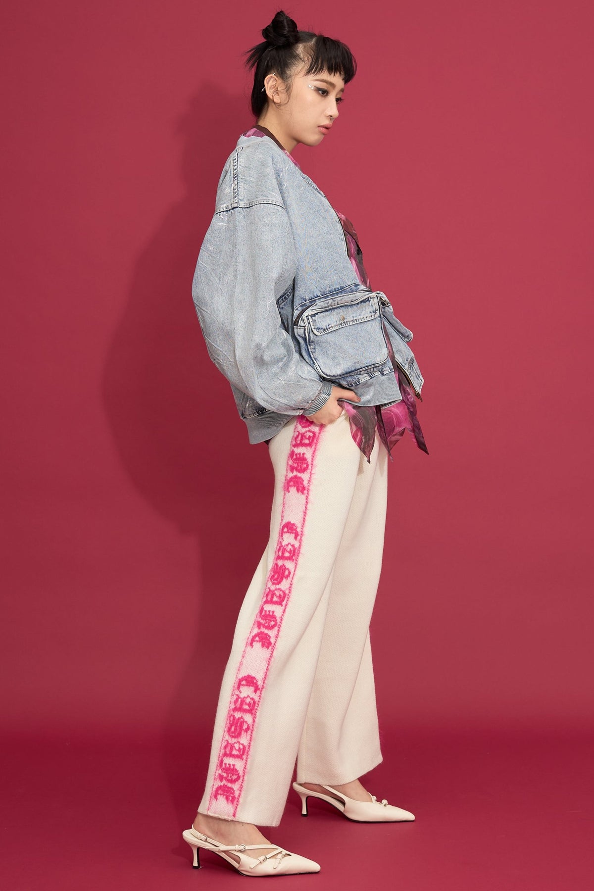 Sideline logo jacquard pants