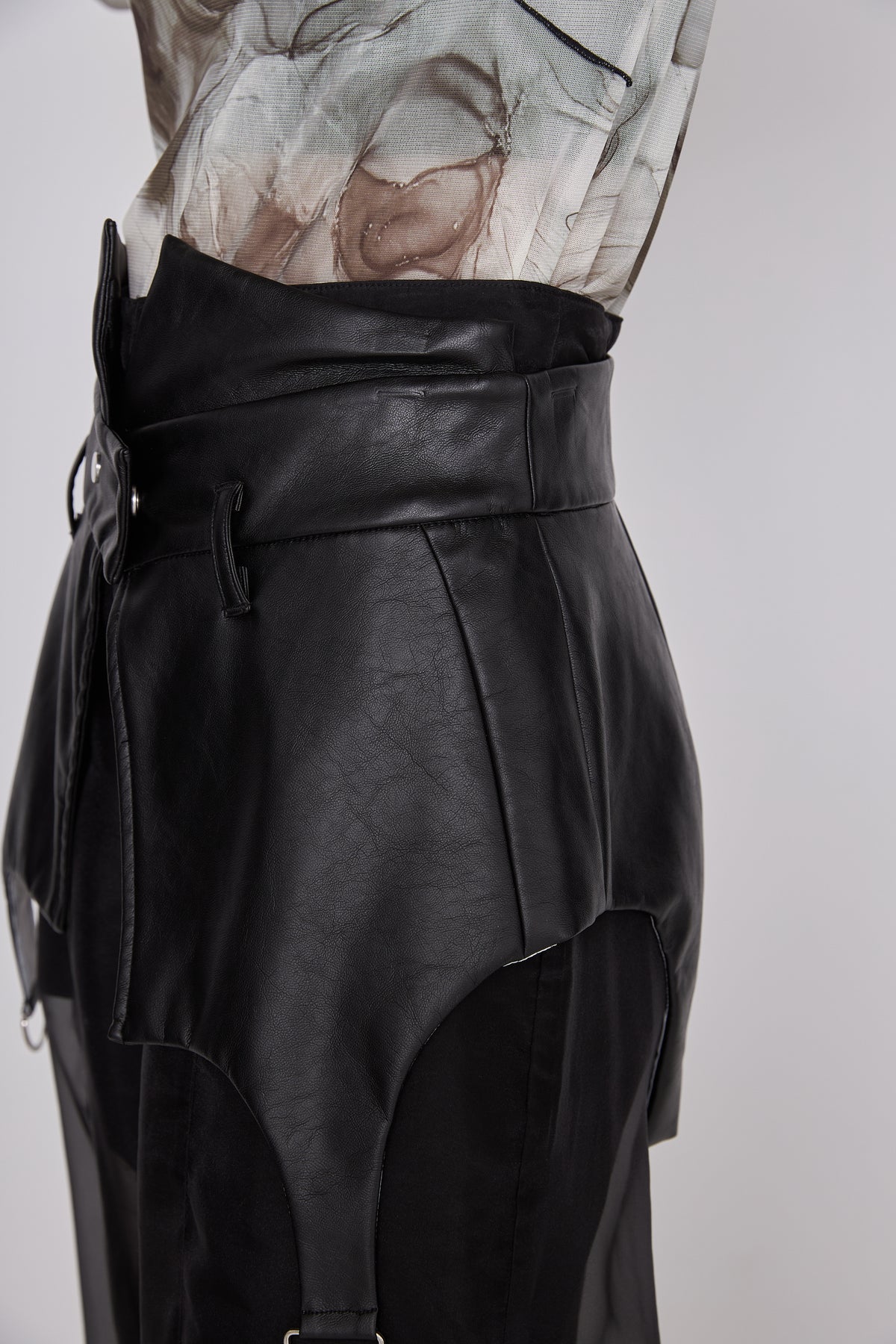 KOUMORI corset