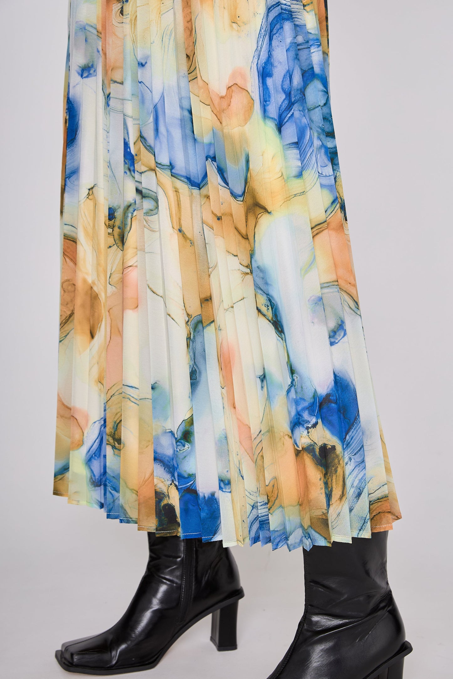 【予約商品】 Marble paint pleated skirt