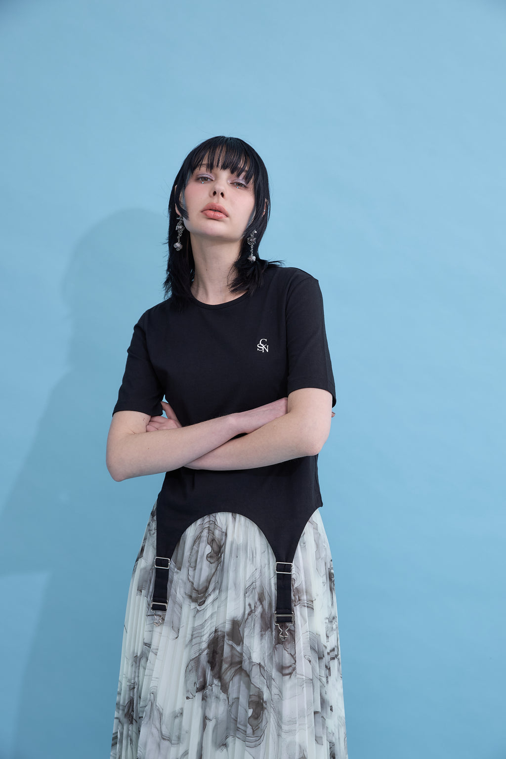 Irregular hem logo T-shirt