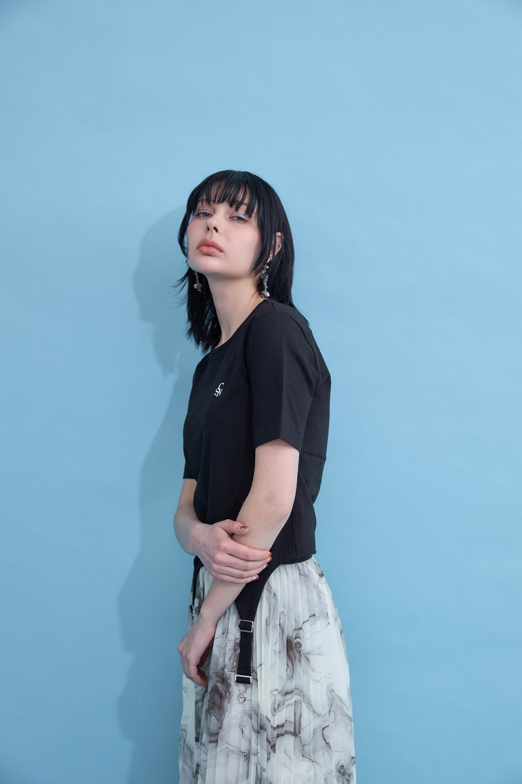 Irregular hem logo T-shirt
