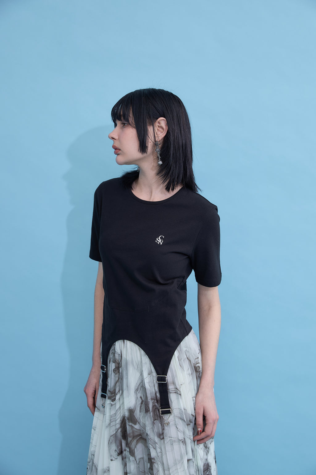 Irregular hem logo T-shirt