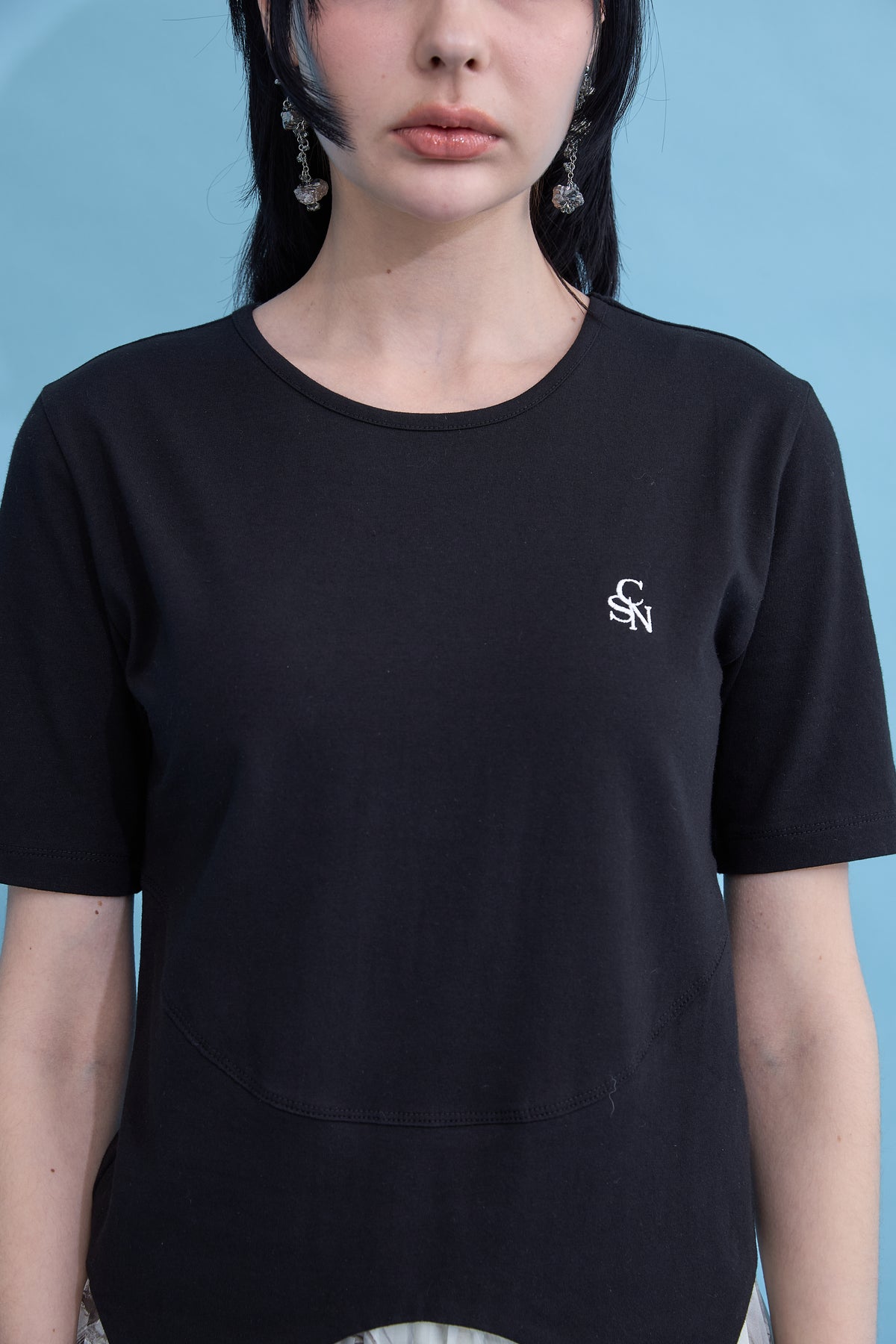 Irregular hem logo T-shirt