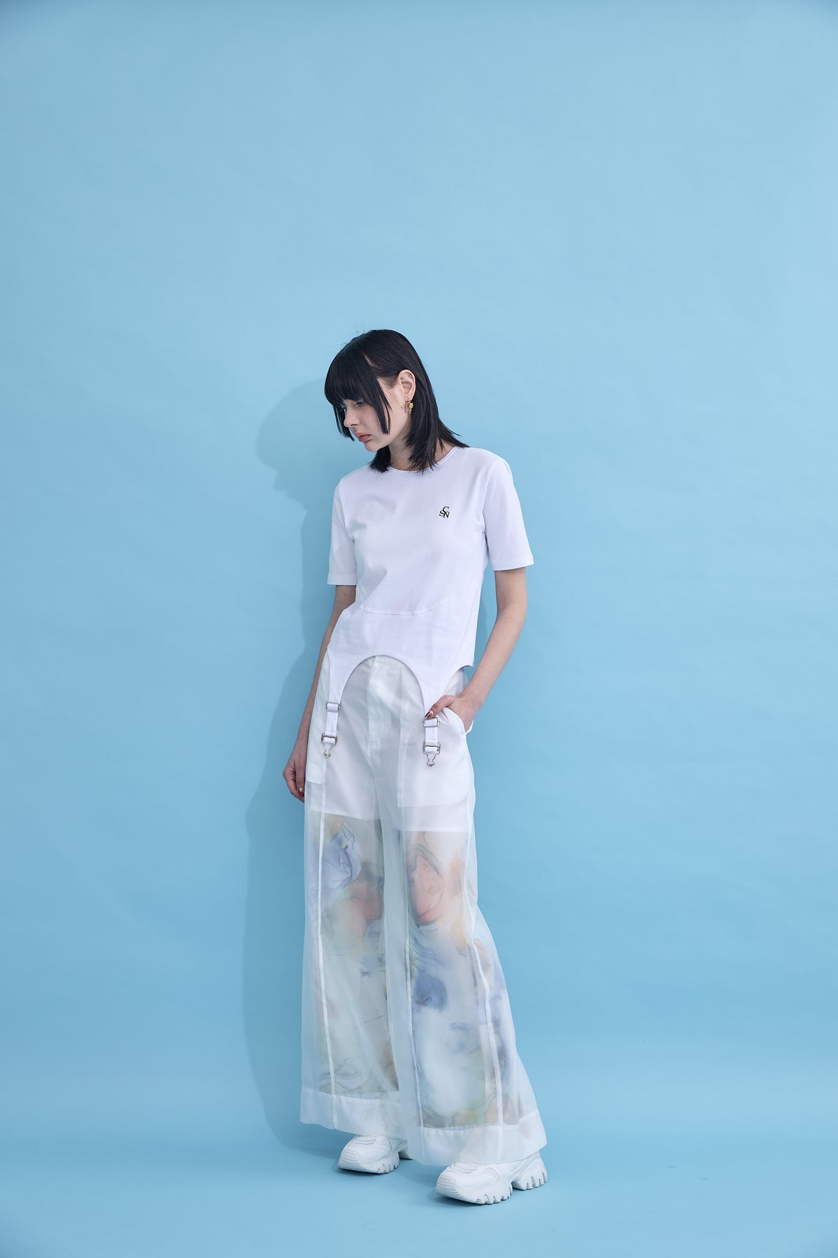 Irregular hem logo T-shirt