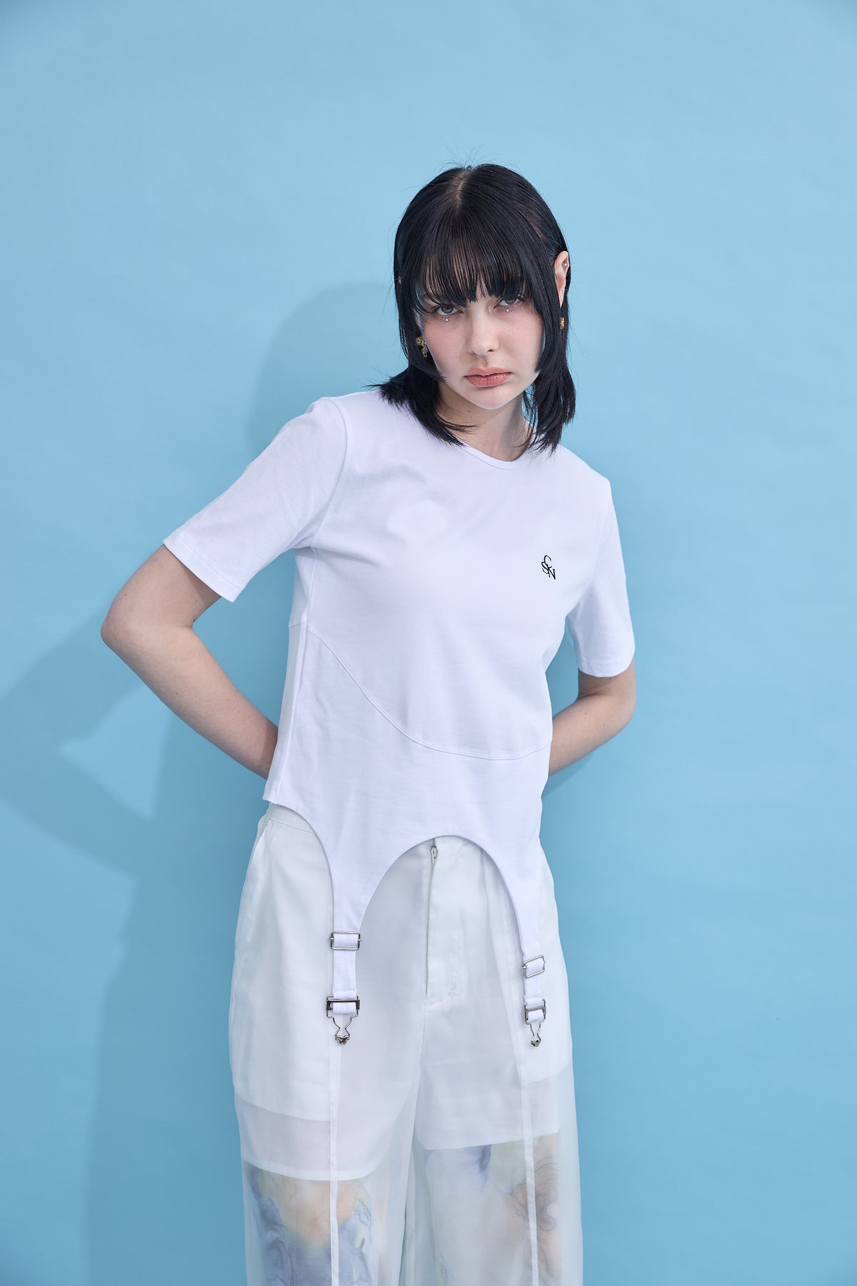 Irregular hem logo T-shirt