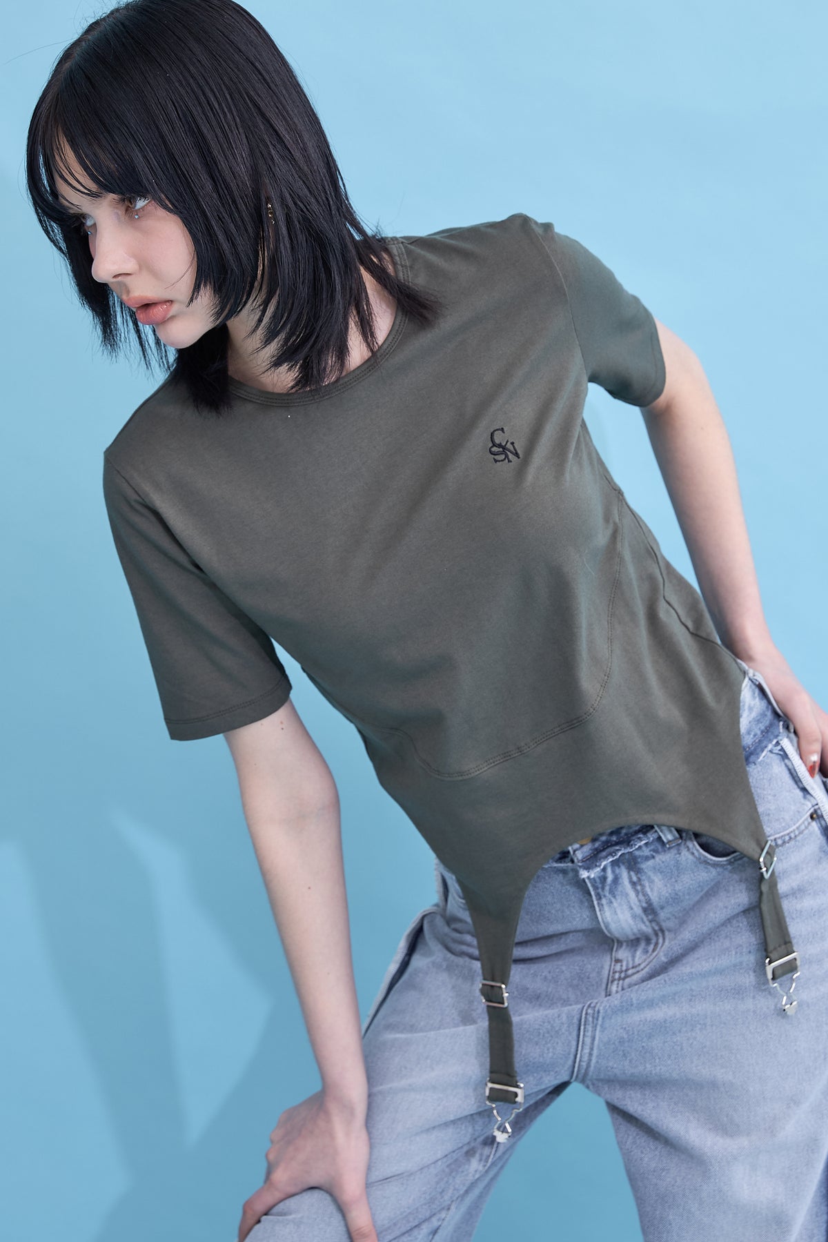 Irregular hem logo T-shirt
