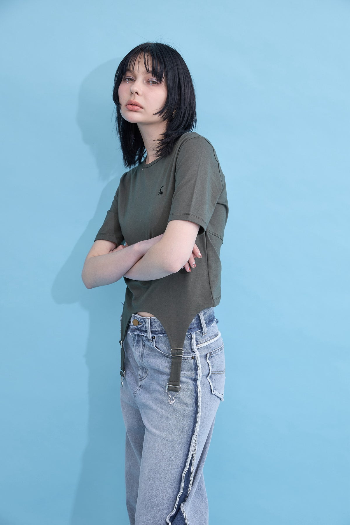 Irregular hem logo T-shirt