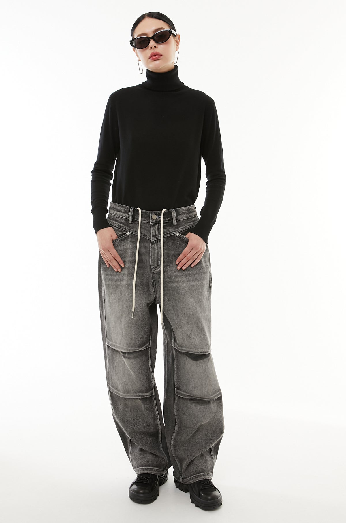 HIKARI DENIM
