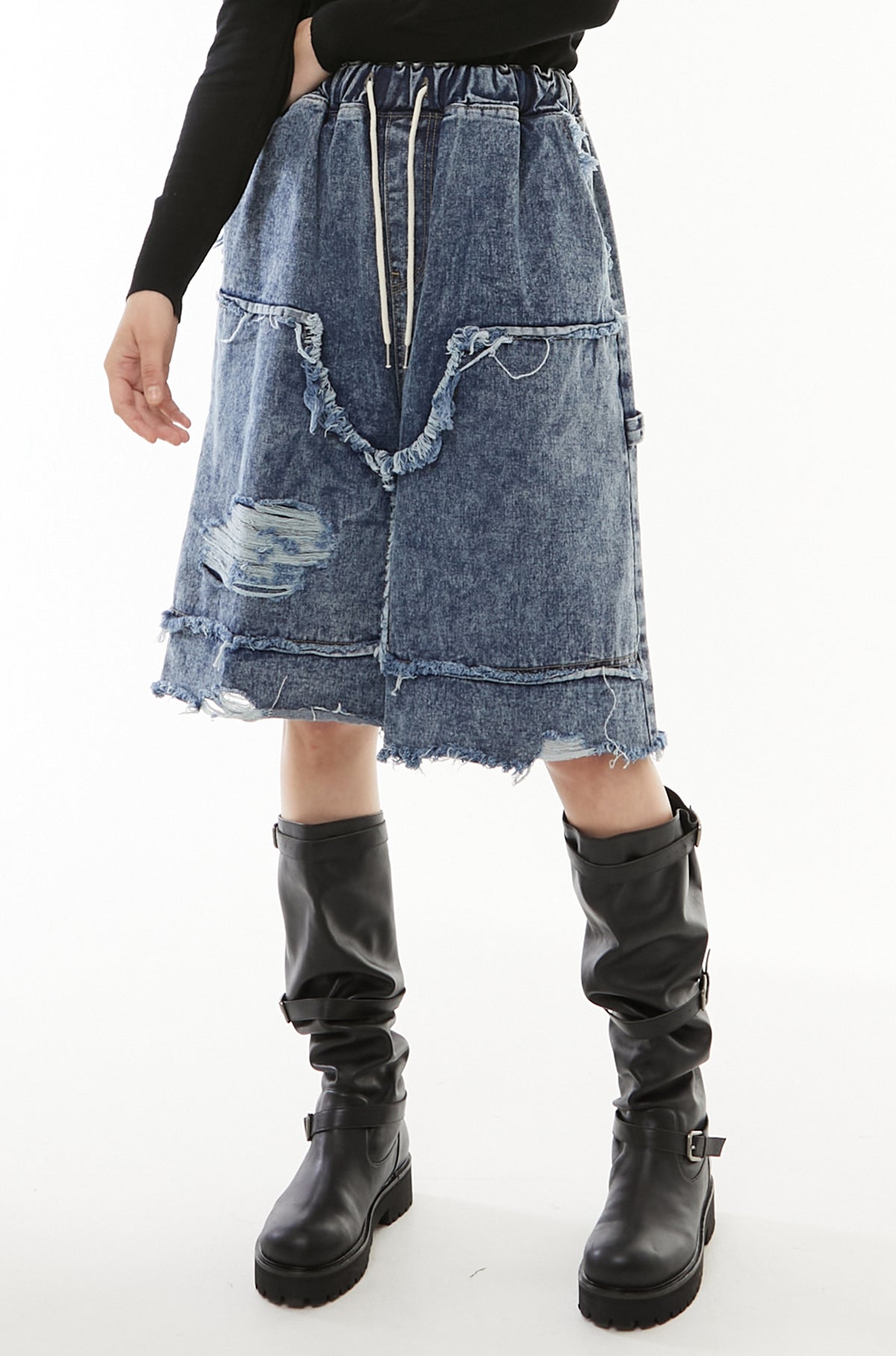 MAYA DENIM