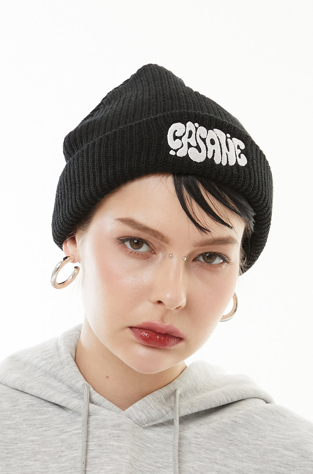 Bubble logo embro beanie