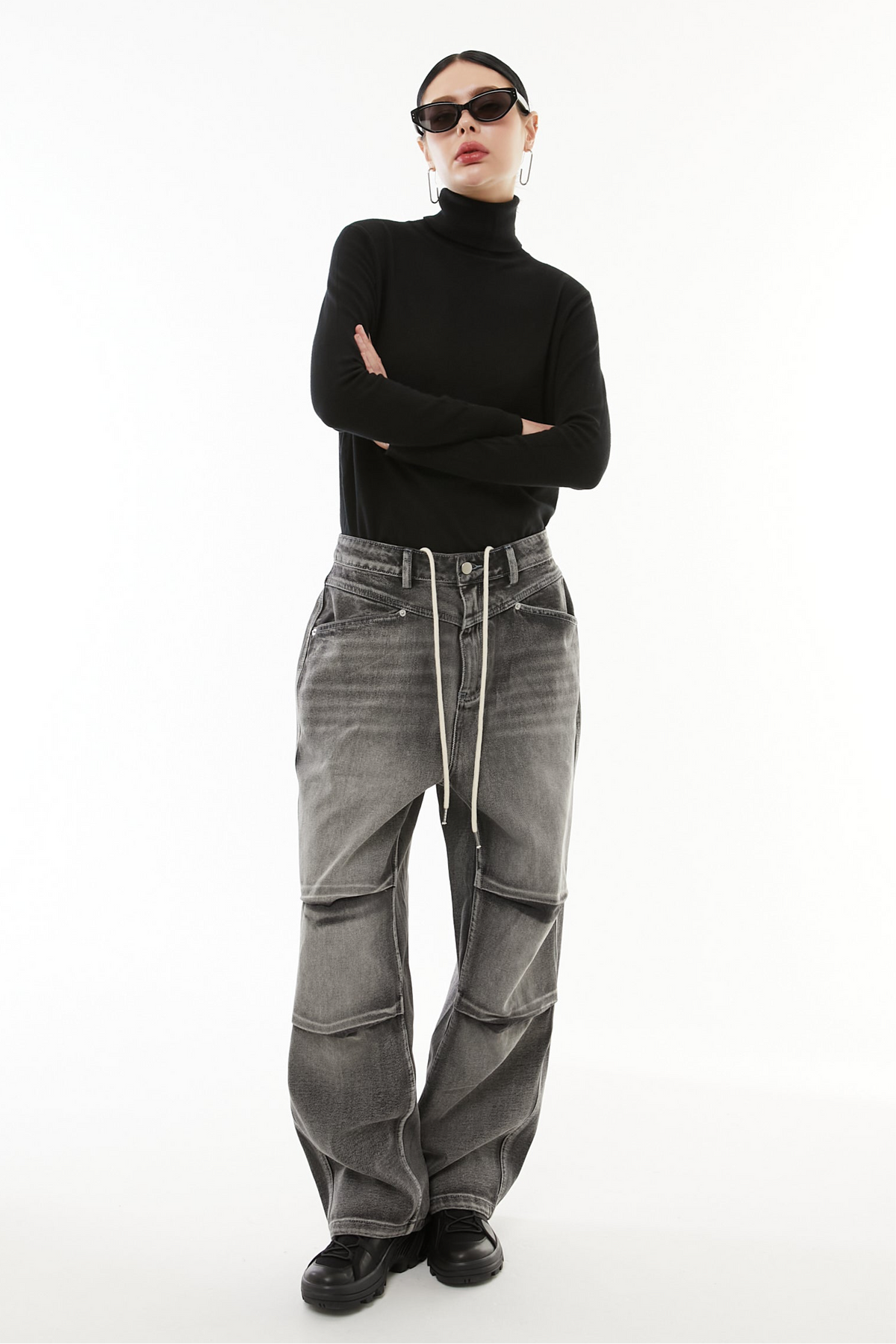 HIKARI DENIM