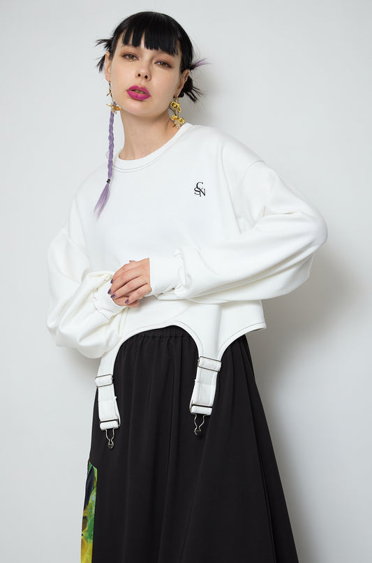 Irregular hem pullover