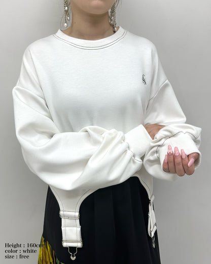 Irregular hem pullover
