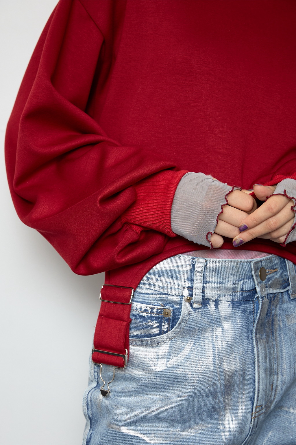 Irregular hem pullover