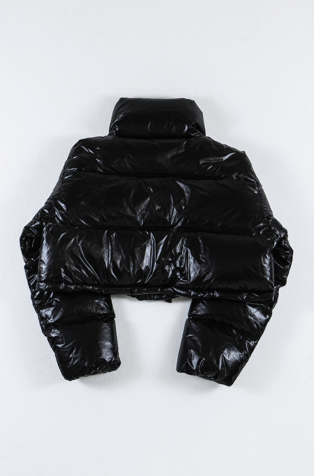 Cropped Light Down Jacket
