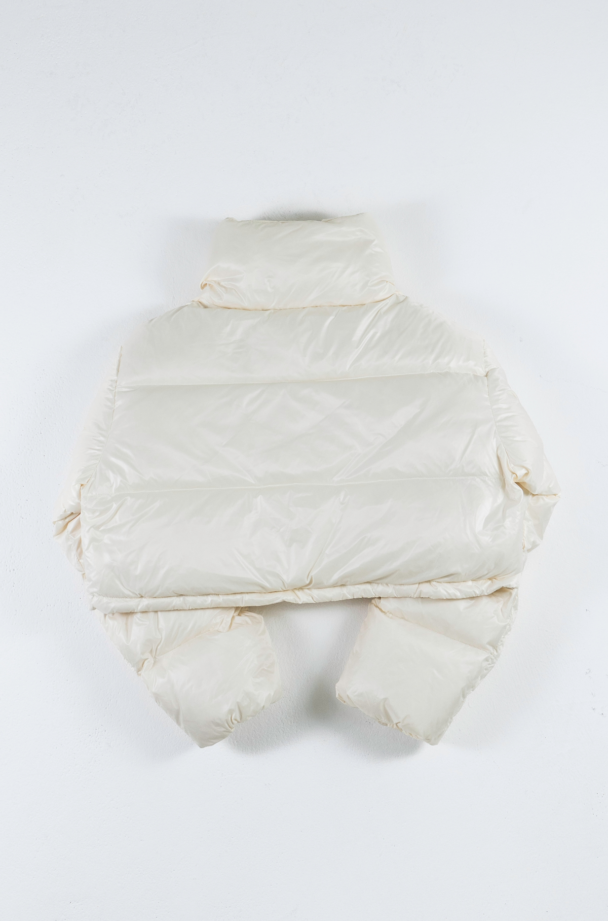 Cropped Light Down Jacket